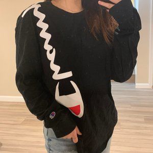 Champion Long Sleeve w/ Over the Shoulder Logo